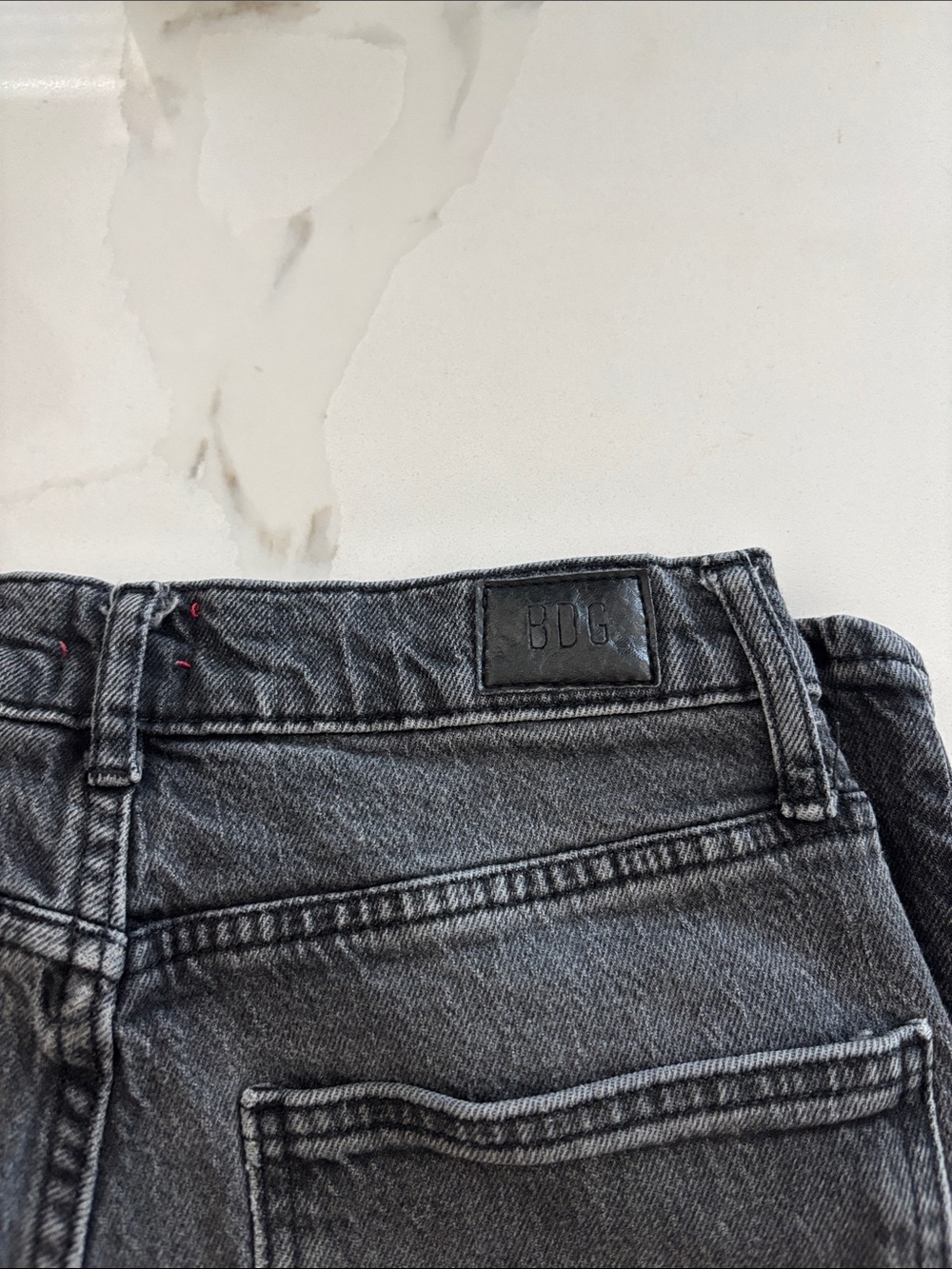 BDG By Urban Outfitters Size 27 Black Stretch Cowboy Jeans - Picture 4 of 7